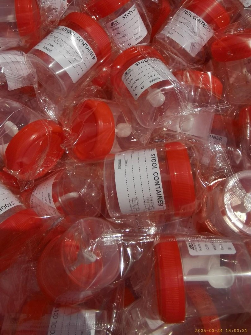 حاويات عينات